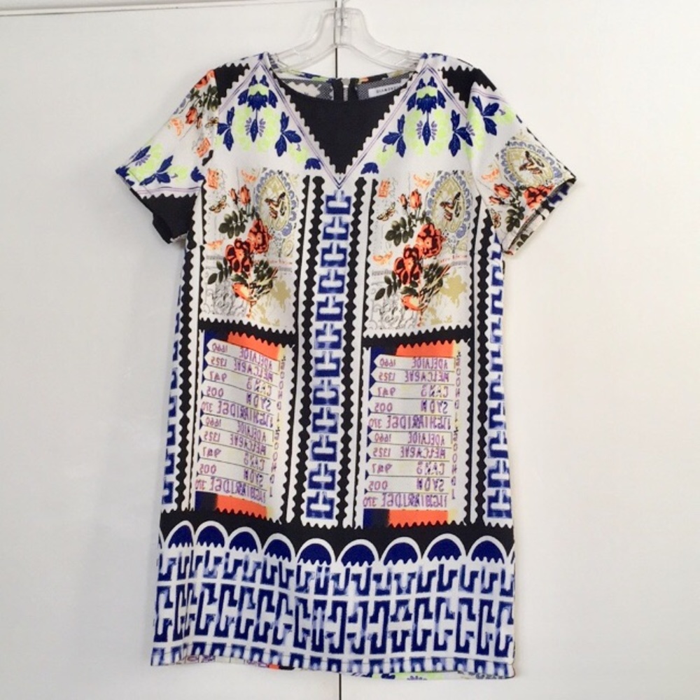 Glamorous Graphic Print Short Sleeve Mini Dress